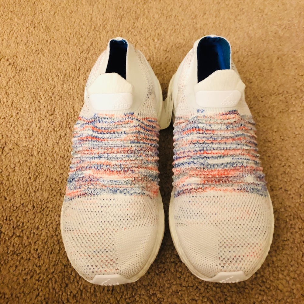 Women’s UltraBOOST Laceless Shoes